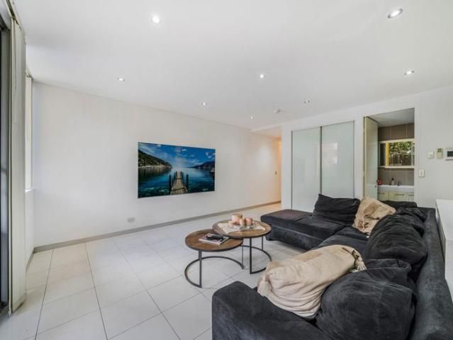 Stylish Ground Floor Living in the Heart of Liverpool