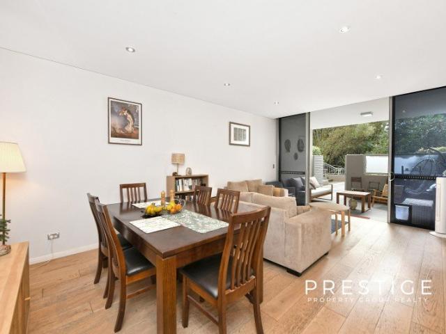 Stylish Ground Floor Living with Private Courtyard