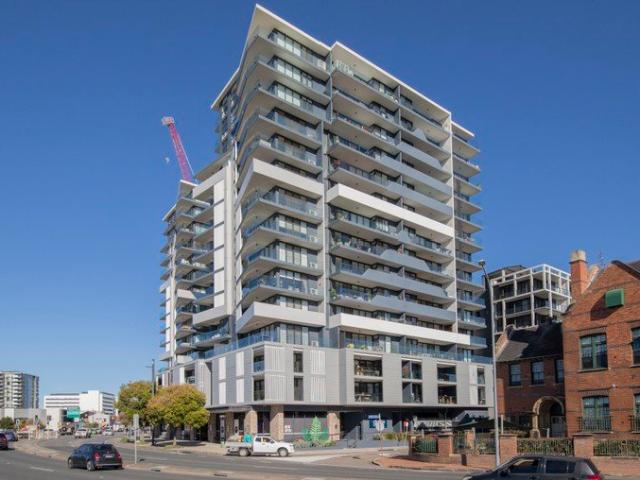 Stylish Harbour Living in the Stella Apartments