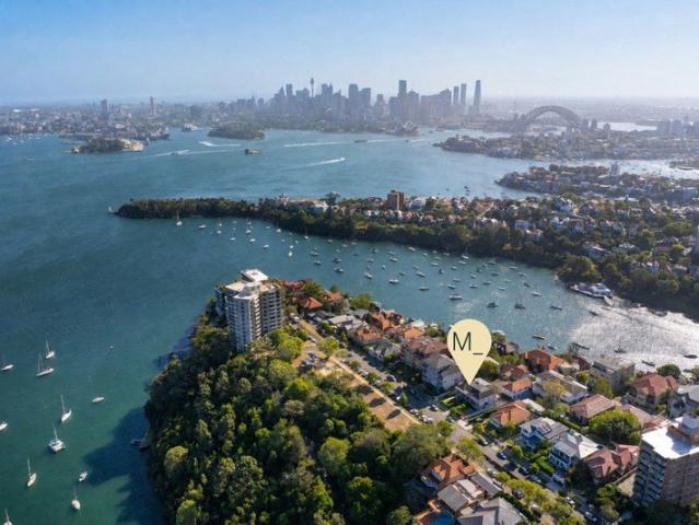 Stylish Harbourside Residence OPEN WED 12:45PM 1:15PM