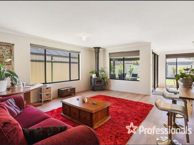 Stylish Home Available in October!
