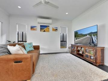 Stylish home in convenient location