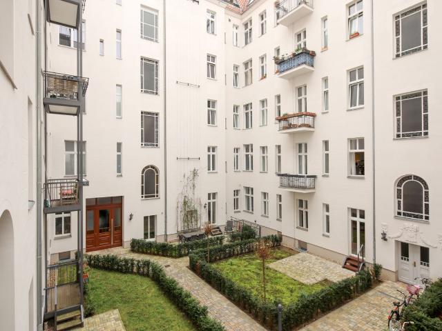 Stylish home in best location, Berlin Amsterdam Apartments for Rent