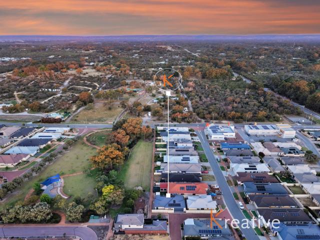 Stylish Home in Highly Sought After Aubin Grove!