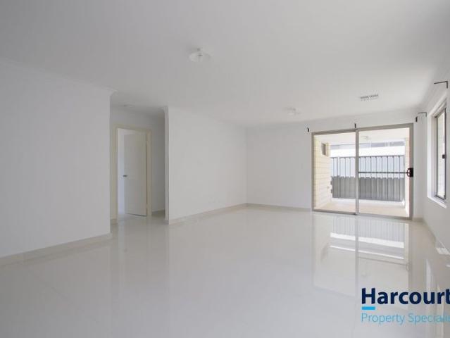 Stylish Home Offering Comfort, Convenience & Low Maintenance Living