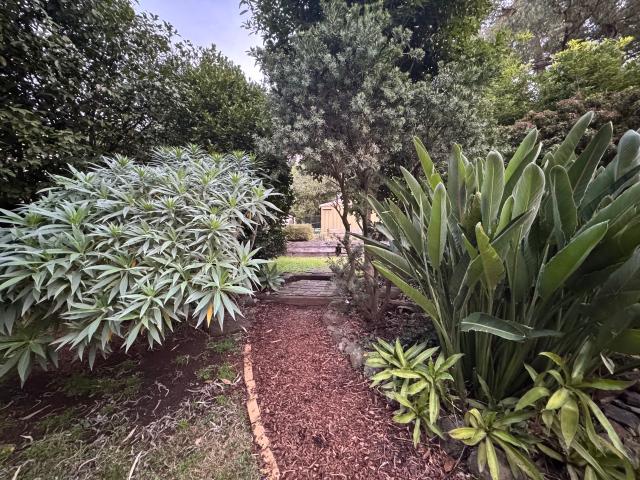 CANCELLED Friday 4th 4pm Stylish Home with Outdoor Appeal in Cockatoo