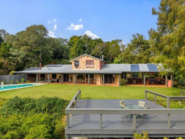 STYLISH HORSE PROPERTY ENVIABLE LOCATION BOUTIQUE ACCOMMODATION