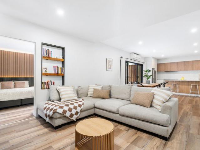Stylish Indoor Outdoor Living in a Prime Northcote Pocket