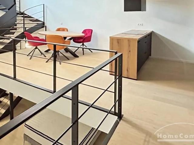 Stylish, individual, extraordinary – a three level living experience like no other!