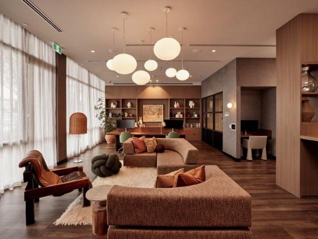 Stylish, Inner City 2 Bed, 2 Bath Apartment