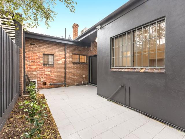 Stylish Inner City Haven in Prime Windsor Location with Premium Renovation
