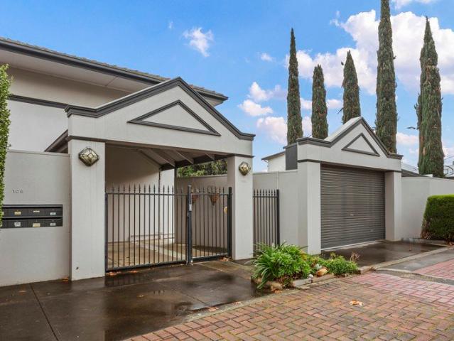 Stylish Inner City Living | Impressive 1 Bedroom unit
