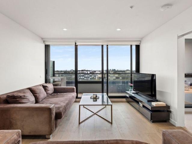 Stylish Inner City Living with Breathtaking Views