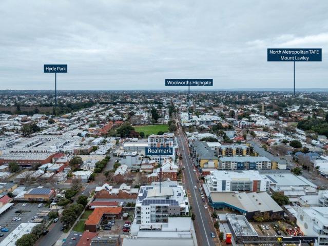 Stylish Inner City Living with Space, Light & Convenience