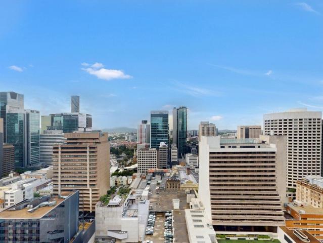 Stylish Inner City Living with Spectacular Sunset Views
