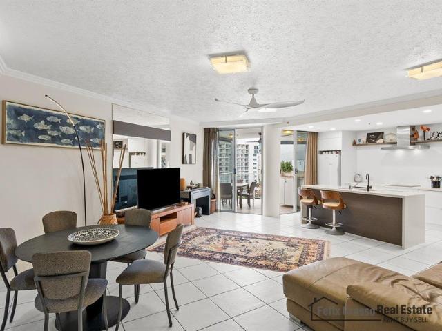 Stylish Inner City Living with Views from Every Angle