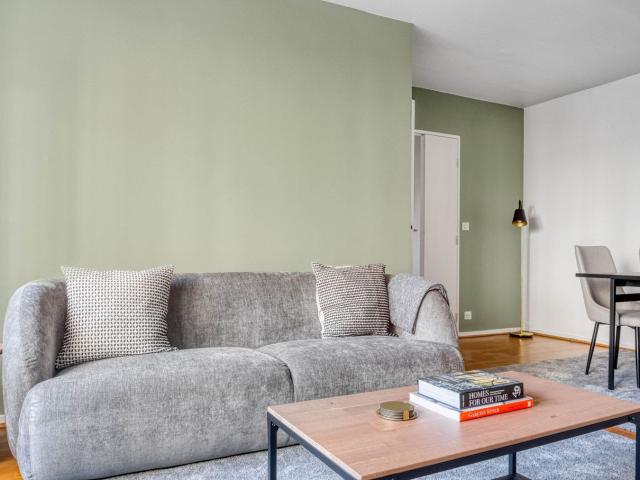 Stylish Le Marais 3 Bedroom Apartment Awaits You!