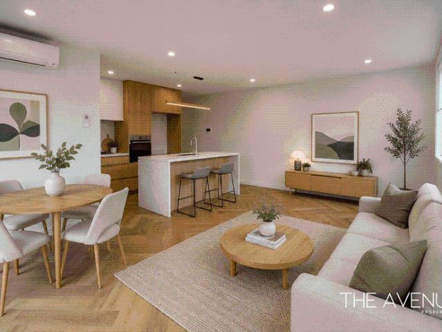Stylish Level 1 Apartment in Sought After Ormond