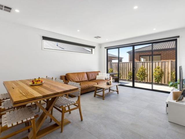 Stylish, light filled home with premium finishes throughout