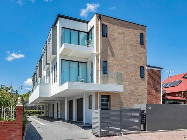 Stylish & Light Filled Living in the Heart of Prospect