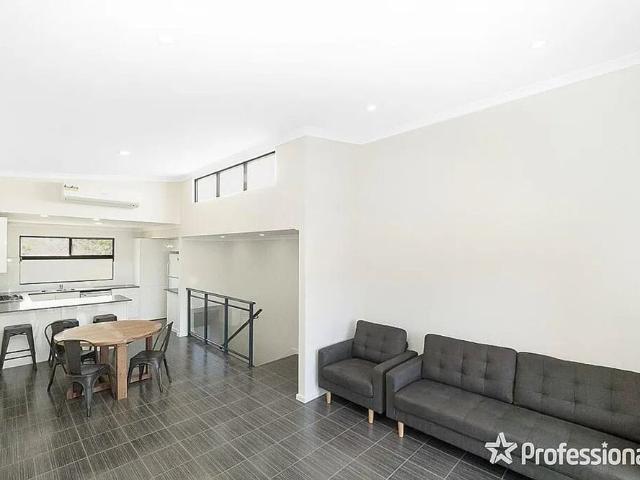 STYLISH LIVING !