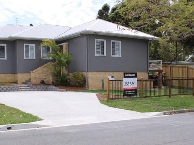 STYLISH LIVING well presented 3 bedroom residence