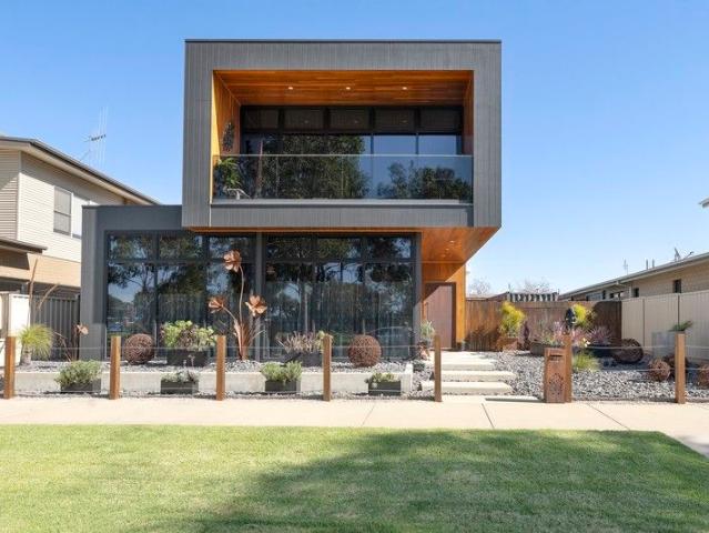 Stylish Living with Parkside Views