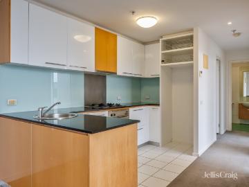 Stylish Living with Stunning Views on Queens Road