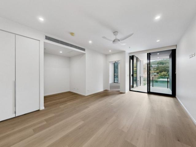 Stylish Living, Discover. Your New One Bedroom Retreat with Media Purpose Room. Take Our 3D Virtual Tour