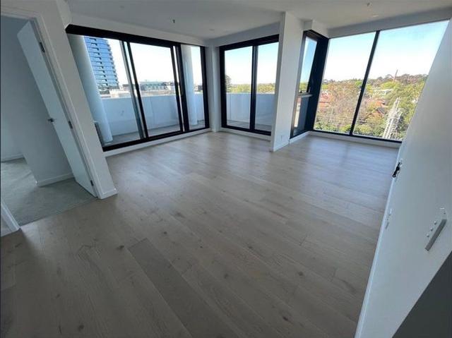 Stylish Living in the Heart of Box Hill