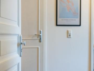 Stylish living in the Luisenviertel, Wuppertal Amsterdam Apartments for Rent