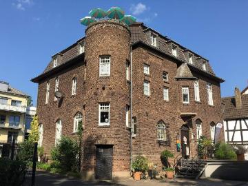 Stylish living in a historic location, Center of Bad Honnef – Apartment Kriemhild 1.st Floor