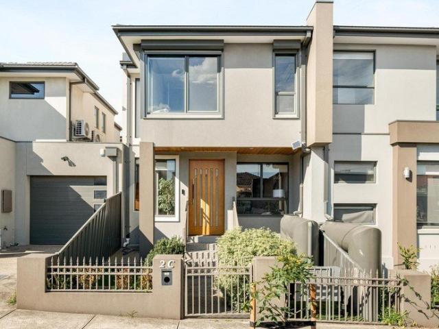 Stylish living in a perfect position