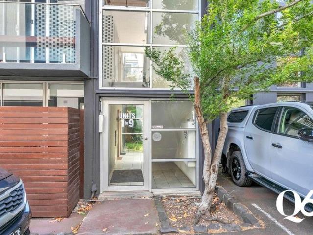 Stylish Living in a Prime Windsor Location