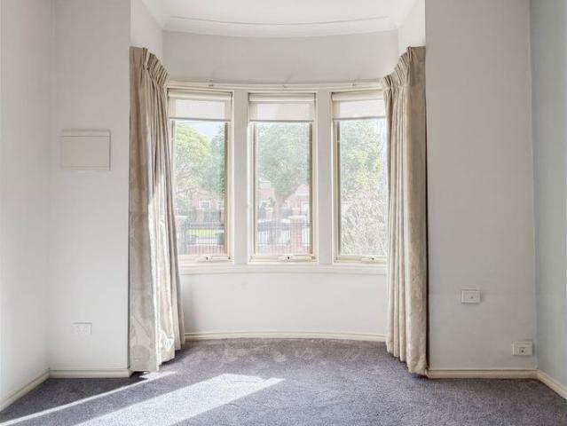 Stylish Living in a Superb Street Front Setting!