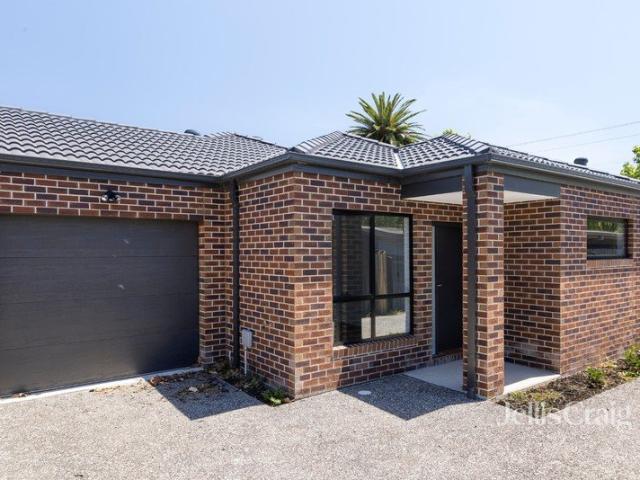 Stylish living in convenient location