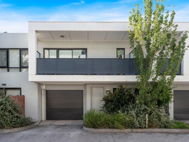 Stylish Living In Prime Location!
