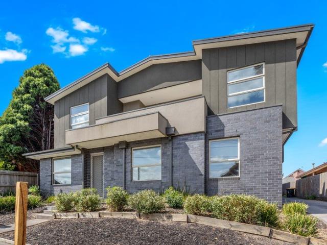 Stylish Living In Prime Location!