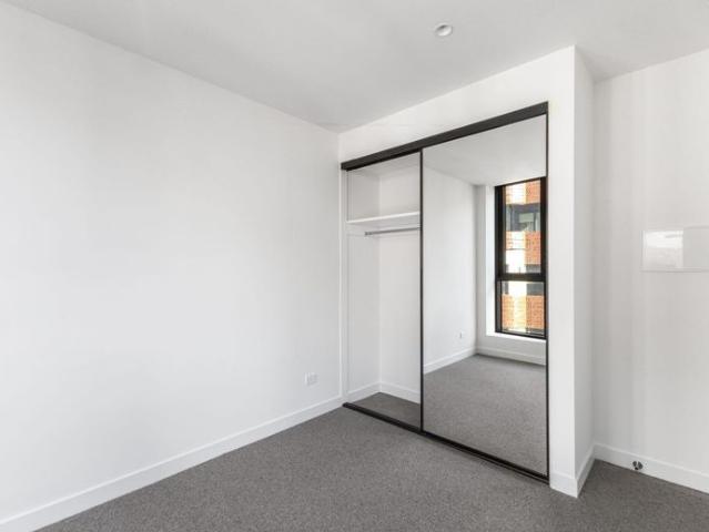Stylish Living – Modern 2 Bedroom Apartment in YarraBend Precinct