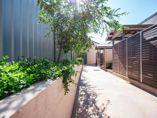 Stylish Loft Living in Central Leeton