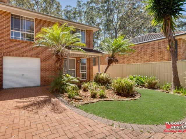 Stylish, Low Maintenance Townhouse in a Prime Location
