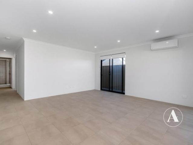 Stylish & Low Maintenance Coastal Living Modern 2 Bedroom Home
