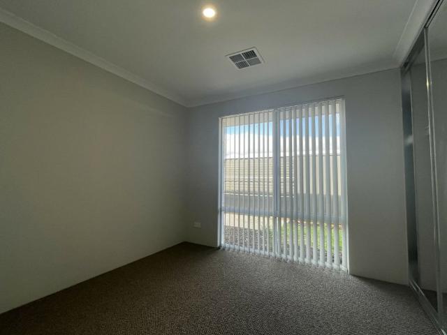 Stylish & Low Maintenance Duplex Living in a Convenient Location
