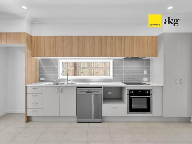 Stylish & Low Maintenance Family Home