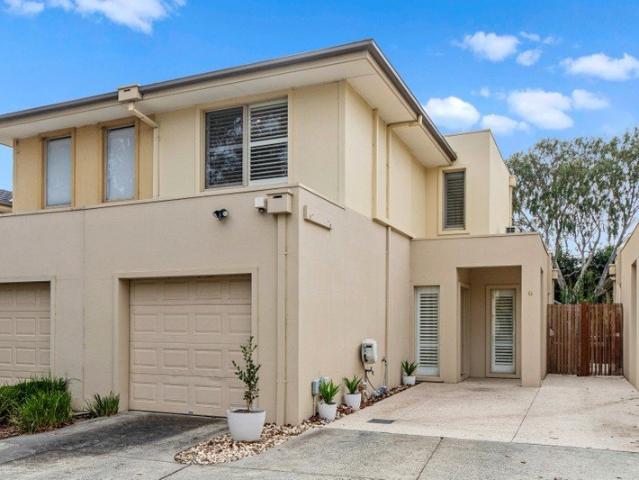 Stylish & Low Maintenance Living