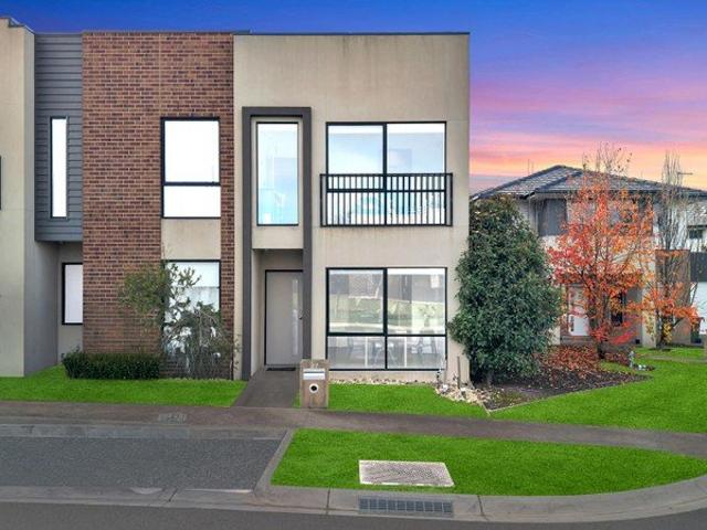 Stylish Low Maintenance Living