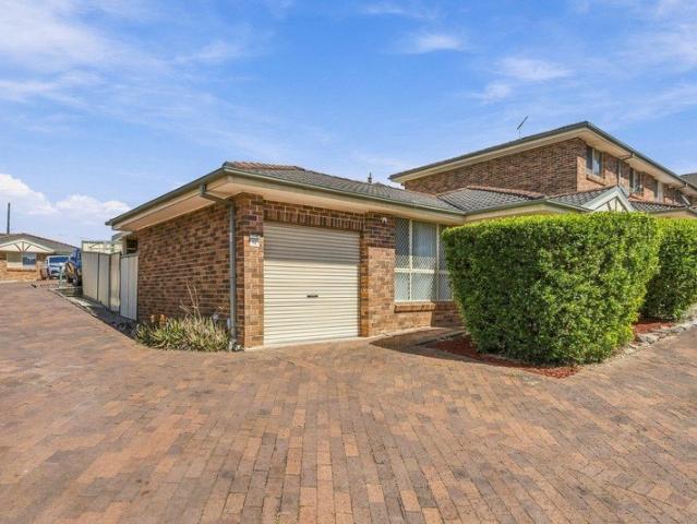 Stylish & Low Maintenance Living in a Convenient Casula Location