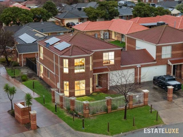 Stylish, Low Maintenance Living in a Convenient Location
