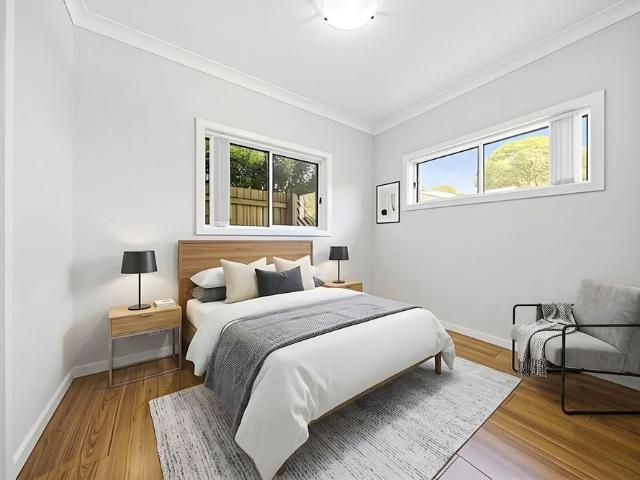 Stylish Low Maintenance Living in a Near New Granny Flat