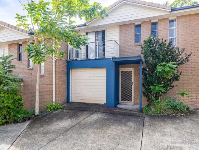 Stylish Low Maintenance Living in a Quiet Complex